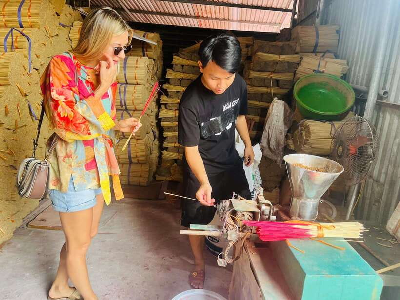 Incense, Hat Villages Tour/Traditional Crafts with Options - Ha Thai bamboo lacquer art village, from layers to hand paint