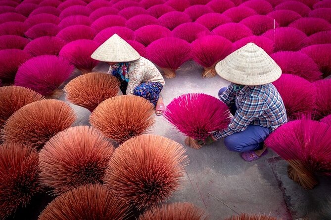 Incense Village Private Tour from Hanoi to Ninh Binh Old Capital - Quang Phu Cau incense village, where the work looks like art