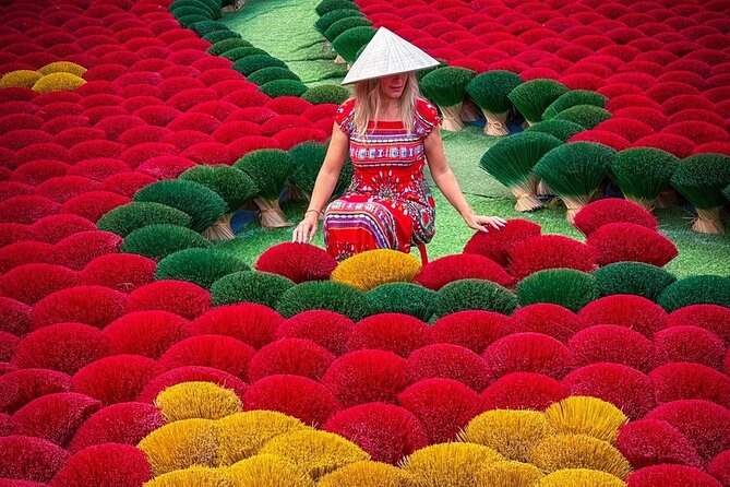 Incense Village Private Tour from Hanoi to Ninh Binh Old Capital - Lunch in Ninh Binh: included, and you should treat it like a pause