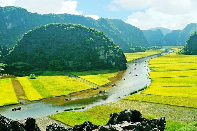 Incense Village, Tam Chuc Pagoda, Ninh Binh Trang An Cruise Tour - A smart way to get out of Hanoi, without losing the day