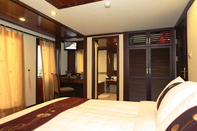 Indochina Sails Halong Bay - Floating fishing village time, plus the squid-season option