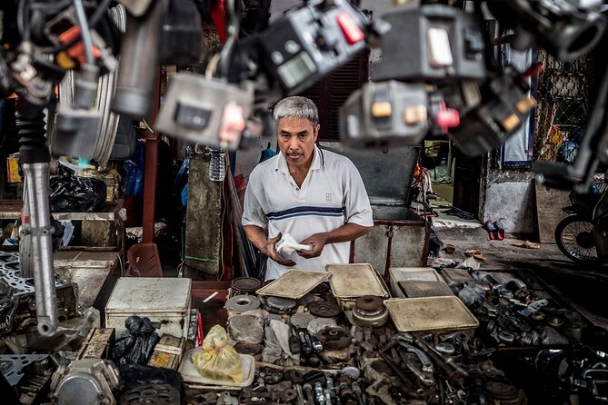 Into the Thieves Market Hanoi Photo Tour - Key highlights you should care about