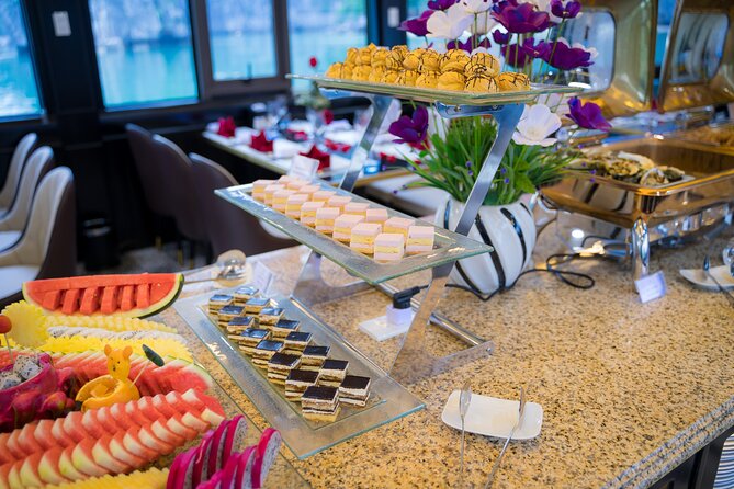 La Casta Cruise - Halong Bay Luxury Day Tour (Best Selling) - Food, drinks, and how service affects your day