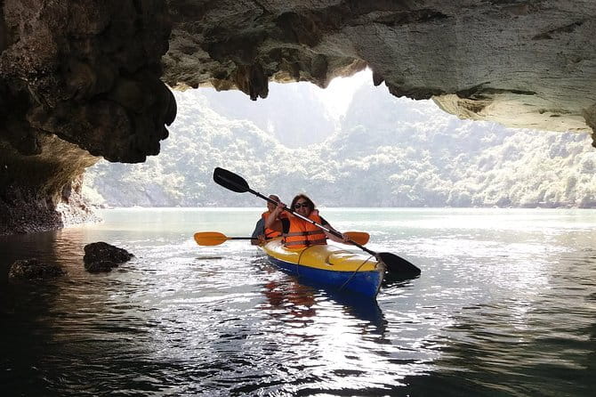 Lan Ha Bay 2 days tour with 3-star cruise - From Hanoi to Gia Luan Harbor: what starts your Lan Ha Bay day