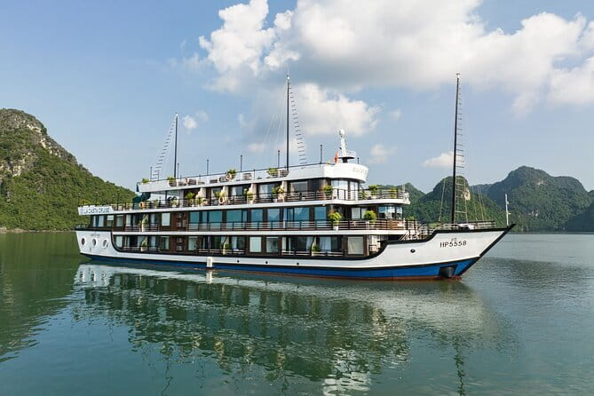 Le Theatre Cruise - Wonder on Ha Long & Lan Ha Bay 2 Days Tour - Price and what the $299 really covers, plus the extras