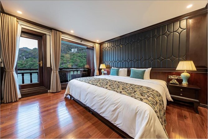 LIKE A BOSS-Luxury options-2d/1n All inclusive in Halong Bay - Cabins and onboard meals: where the luxury feeling actually shows