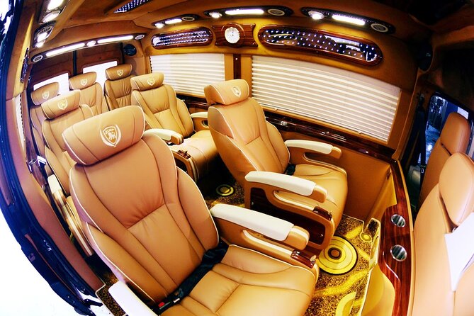 Limousine Bus SAPA - HANOI - A comfy Sapa to Hanoi transfer, built for the ride