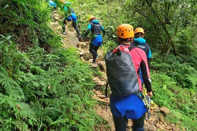 Love Waterfall Canyoning - The 8:00am start and how the day usually flows
