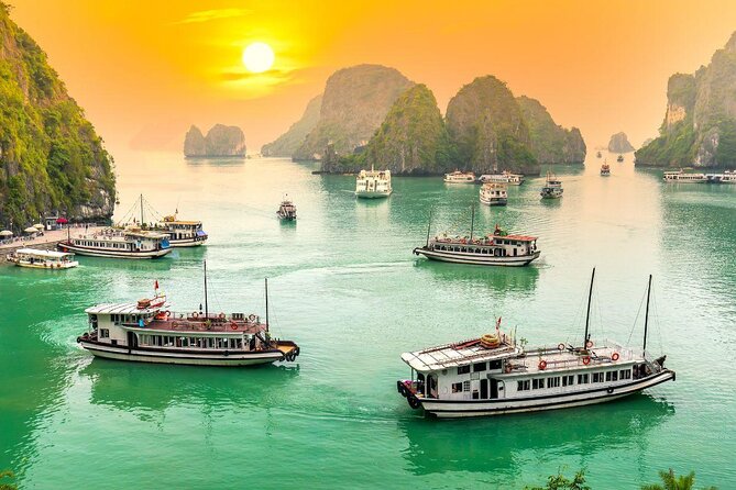 Luxury 5-Star Ha Long Bay Day Cruise with Buffet Lunch from Hanoi - Key things that make this Ha Long day cruise work