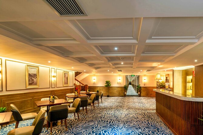 Luxury 5-Star Ha Long Bay Day Cruise with Buffet Lunch from Hanoi - Lunch onboard: a buffet that actually covers diets