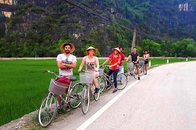 Luxury Hoa Lu - Trang An 1 Day Tour From Hanoi - By Limousine & Small Group - Hoa Lu Ancient Capital: Tickets Covered and Time to Take It In
