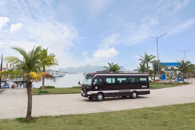Luxury Limousine Bus transfer Ha Noi Old Quarter to Ha Long Bay - Should You Book This Hanoi Old Quarter to Tuan Chau Transfer?