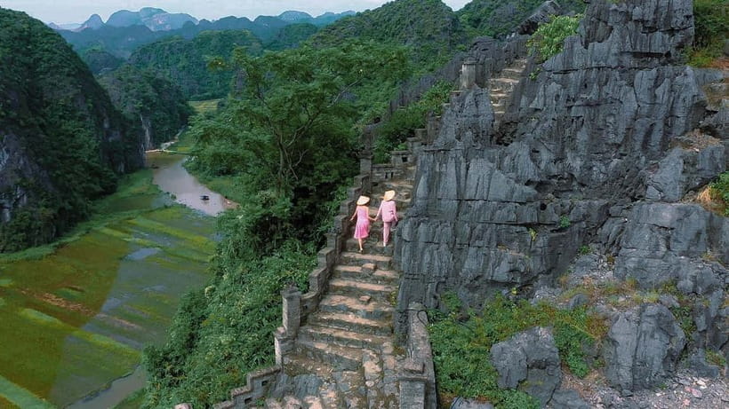 Luxury Limousine Tour: Hoa Lu, Trang An/Tam Coc & Mua Cave - Who this tour fits best (and who should reconsider)