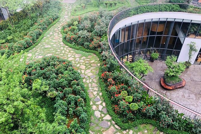 LUXURY SAPA TOUR 2D1N -Stay At 5 Star Hotel-Transfer by sleep bus - Homestay Night Or 5-Star Comfort: What Included Food Really Changes