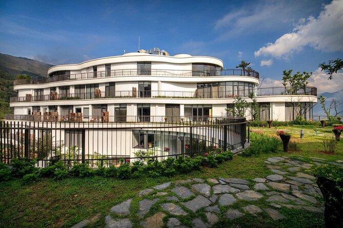 LUXURY SAPA TOUR 2D1N -Stay At 5 Star Hotel-Transfer by sleep bus - Price And What You Actually Get For $129