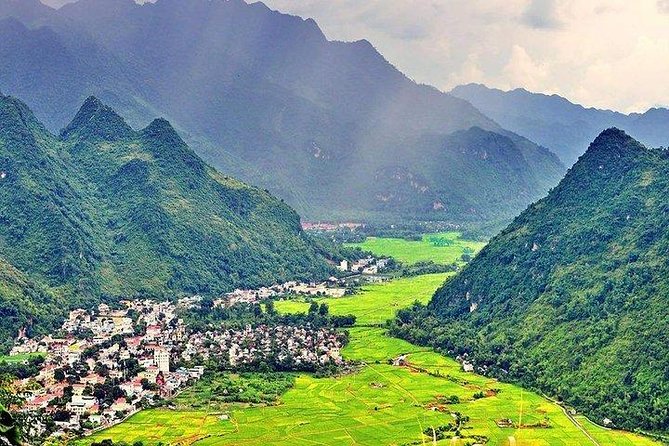 MAI CHAU 1 DAY TOUR | HIDDEN CHARM | SHARED or PRIVATE OPTIONS - Mai Chau time: walk or cycle through rice fields at a comfortable pace