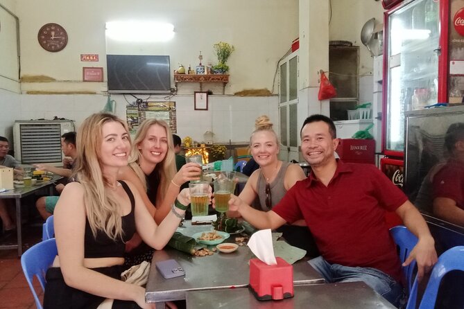 Michelin Street Food Tour - The Food Stops You Can Actually Find: Stalls, Mini Restaurants, and Local Picks