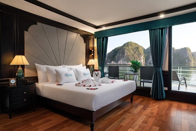 Mila Cruises 3 Day Explore Halong Bay from Hanoi - Day 3: Titov Island views, brunch back onboard, and the ride home