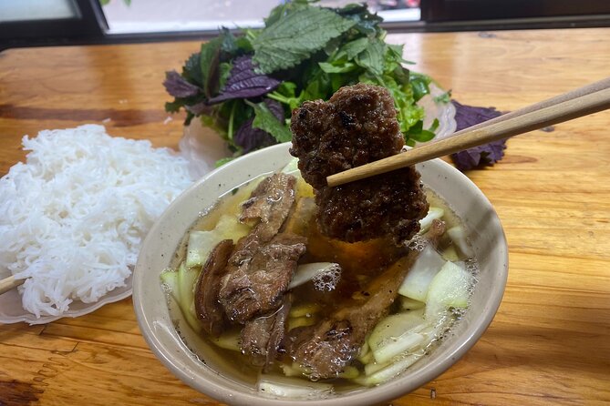 Minh's Unique Street Food Adventure - Vegetarian and special diets: how to get real help, not just a label