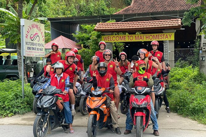 Motorbike 1 Day Off The Beaten Track, Hidden Villages, rice field - Getting going in Sapa: 8:30, pickup, and a real safety brief