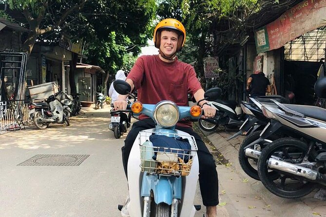 Motorbike Lesson in Hanoi - How the Lesson Progresses, Practice Area to Real Streets