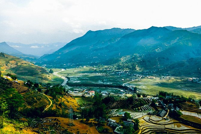 Mountain views & Rice Terraced Fields Hiking – 2D 1N - Meeting point and timing: day 1 starts early in town