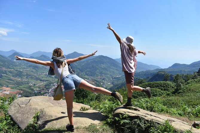 Muong Hoa Valley View & Village Trek in Sapa 1 Day - Sapa market stop: brocade color, everyday goods, and quick cultural flavor