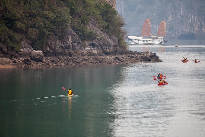 New Cruise Ha Long - CATAMARAN PREMIUM - From Hanoi to Tuan Chau: how the day actually starts