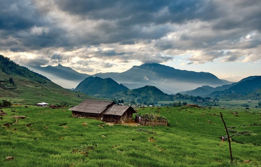 Ngu Chi Son Mountain Hiking - Food, water, and the practical comforts that keep you moving