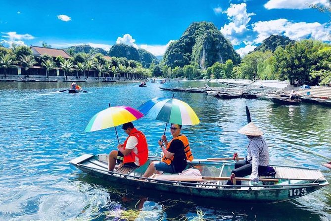 Ninh Binh 1 Day Trip With Mua Cave and Dragon Mountain Hiking - Tam Coc-Bich Dộng sampan ride: the part you will remember