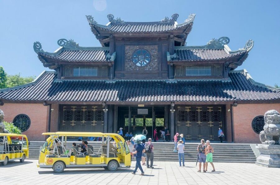 Ninh Binh 2 day 1 night stay at Homestay/Bungalow - Bai Dinh Pagoda: 10 meters of bronze and 500 La Han statues