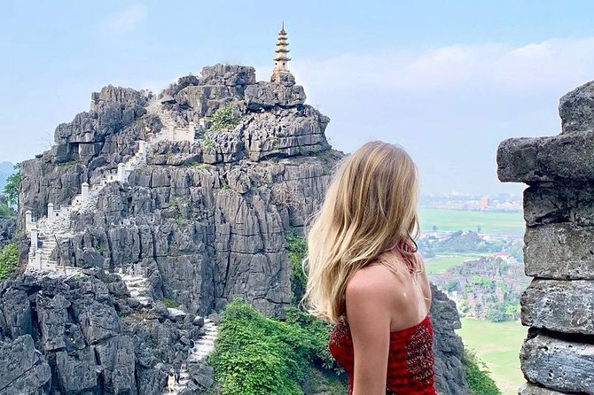 Ninh Binh 2 days,1 night from Hanoi: Hoa Lu - Mua Cave - Tam Coc - Cuc Phuong - Morning Pickup in Hanoi Old Quarter, Then Off to Hoa Lu