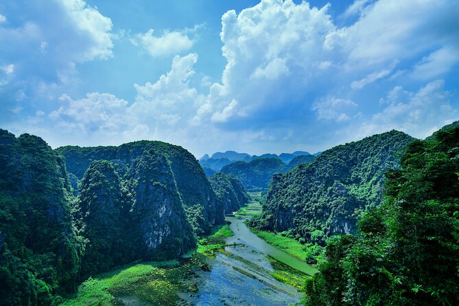 Ninh Binh 2 days 1 night Tour from Hanoi (Small Group of 9) - Day 1 in Tam Coc and Bich Dong: Bikes, a Farmer’s House, and Sampan Time