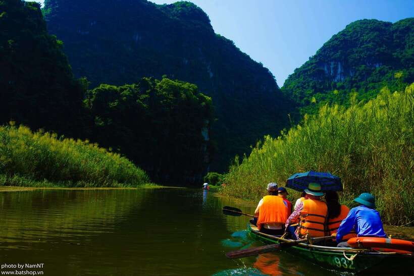 Ninh Binh : Bai Dinh Pagoda, Trang An, and Mua Cave Tour - What I recommend packing for this day