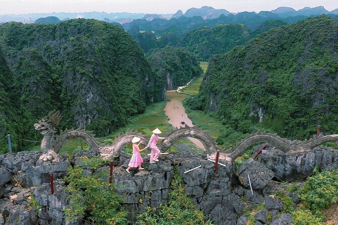 Ninh Binh Day Tour To Visit Hoa Lu -Tam Coc/ Trang An - Mua Cave - Timing, Group Size, and How the Day Stays Manageable