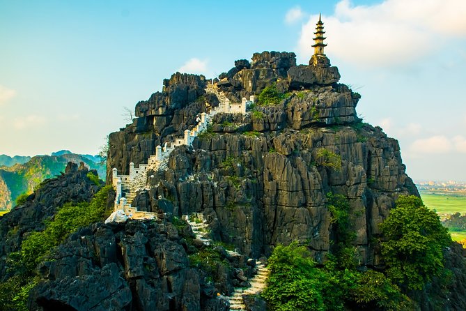 Ninh Binh Day Trip - Hoa Lu ruins and the Temple stop: the history piece without the lecture