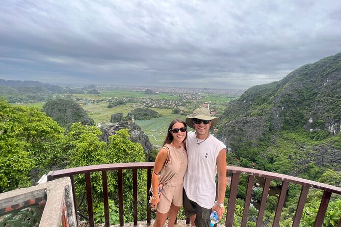 Ninh Binh Day Trips- from Hanoi - Bich Dong pagoda: short walks, photo angles, and hilltop calm