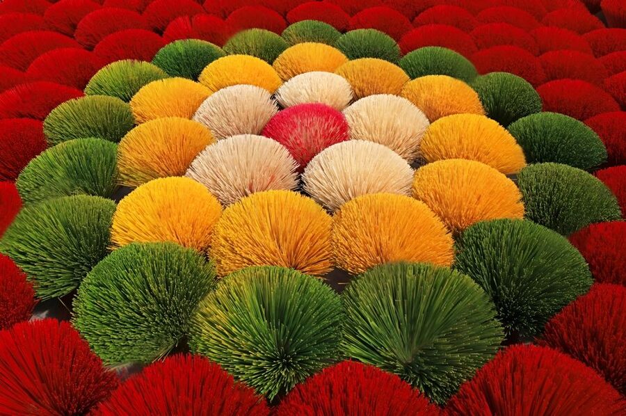 Ninh Binh From Hanoi Via Incense Village Small Group of 9 - Small group size: why 9 people matters on a one-day itinerary