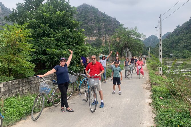 Ninh Binh Full Day Trip From Hanoi To Hoa Lu, Trang An, Mua Cave - Trang An Grottoes: the bamboo-boat ride you’ll remember