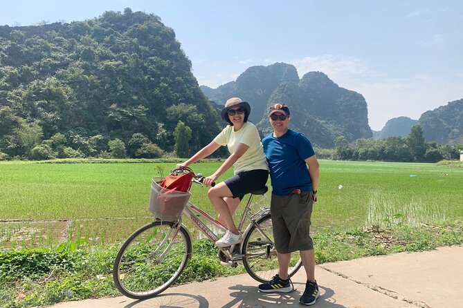 Ninh Binh Full Day Trip From Hanoi To Hoa Lu, Trang An, Mua Cave - Mua Cave: nearly 500 steps, then Tam Coc from above
