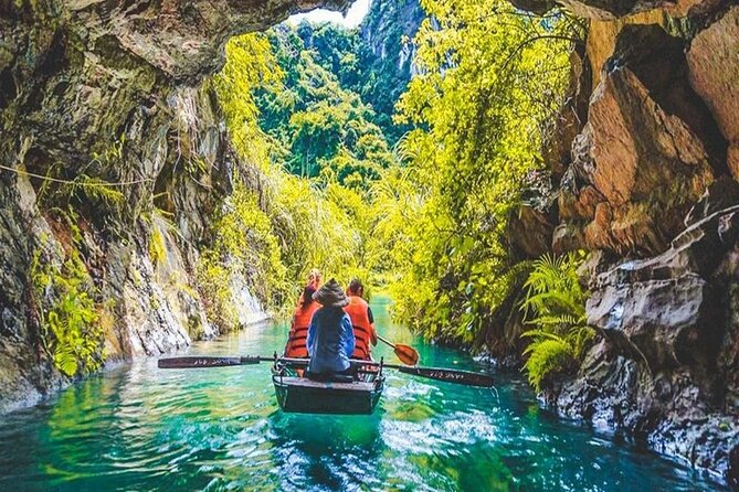 Ninh Binh Full-Day Trip to Trang An Mua Cave Hoa Lu Buffet Lunch - Lunch and water, built into the schedule