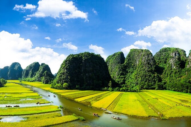 Ninh Binh Heritage trip in a day - Getting there from Hanoi, with pickup and a real group pace