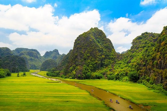 Ninh Binh Highlights Hoa Lu/Bai Dinh-Trang An/ Tam Coc- Mua Cave - Pickup, timing, and how the day runs