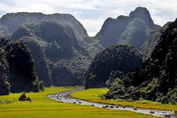 Ninh Binh Highlights Tour from Hanoi 1 or 2-Day - All Inclusive - Hoa Lu temples: what you gain, and what can feel too quick