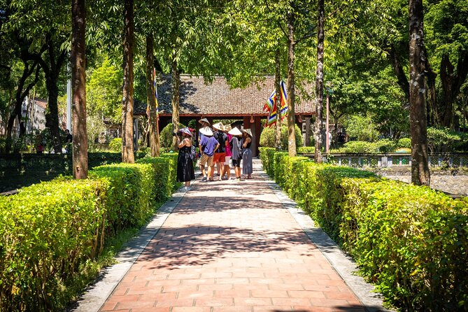 Ninh Binh Highlights Tour - Hoa Lu, Trang An And Mua Cave - Mua Cave and the Near-500 Steps: Your Payoff View