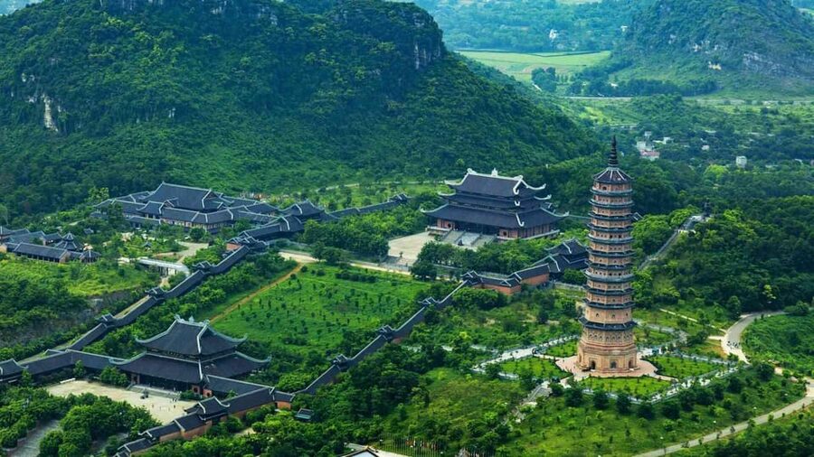 Ninh Binh: Hoa Lu Tam Coc Hang Mua on Limousine and Cycling - Hoa Lu Citadel: temples, dynasties, and quick context