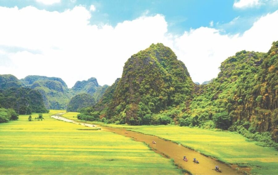 Ninh Binh - Hoa Lu - Tam Coc - Mua Caves & Buffet Lunch - Key Points to Know Before You Go