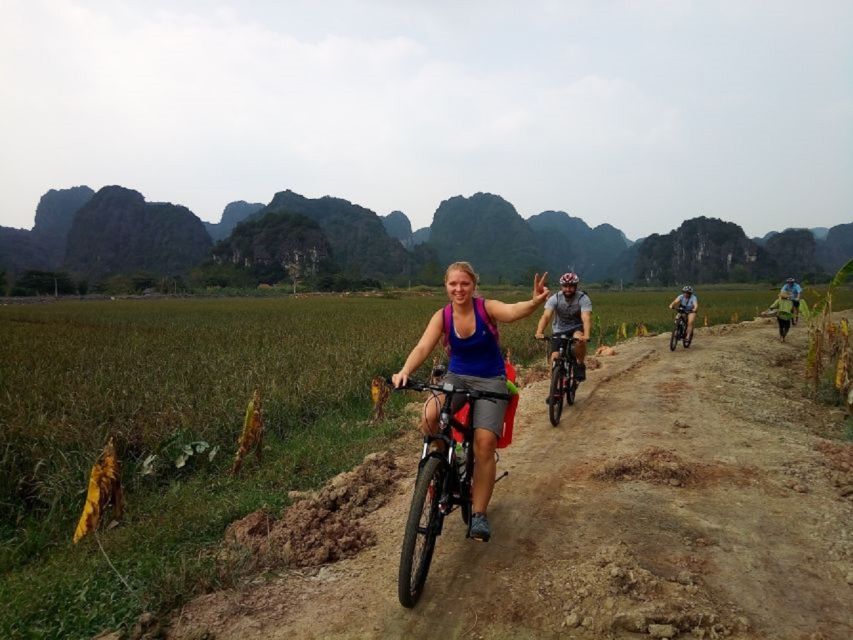 Ninh Binh - Hoa Lu - Tam Coc - Mua Caves & Buffet Lunch - From Hanoi to Hoa Lu, Tam Coc, and Mua Cave in One Long Day