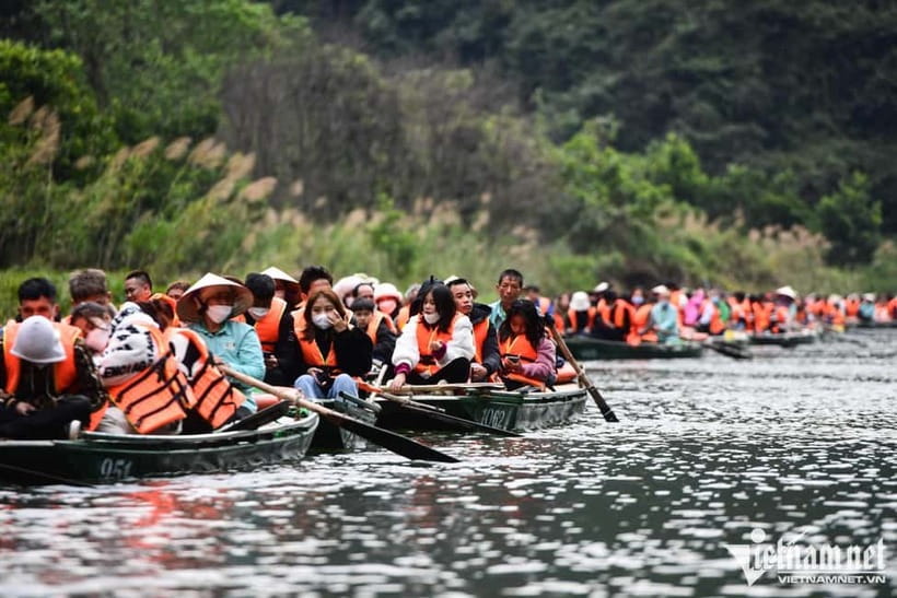 Ninh Binh: Mua Cave Hike, Trang An Boat & Village Bike Tour - One Full Day That Actually Feels Like Ninh Binh