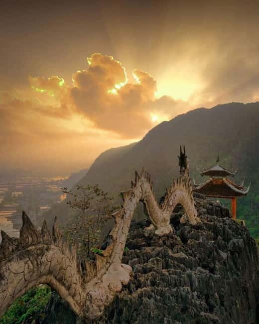 Ninh Binh Sunset Motorbike: Mua Cave, Coi Khe & Hoa Lu Town - What the itinerary feels like in motion (stop by stop)